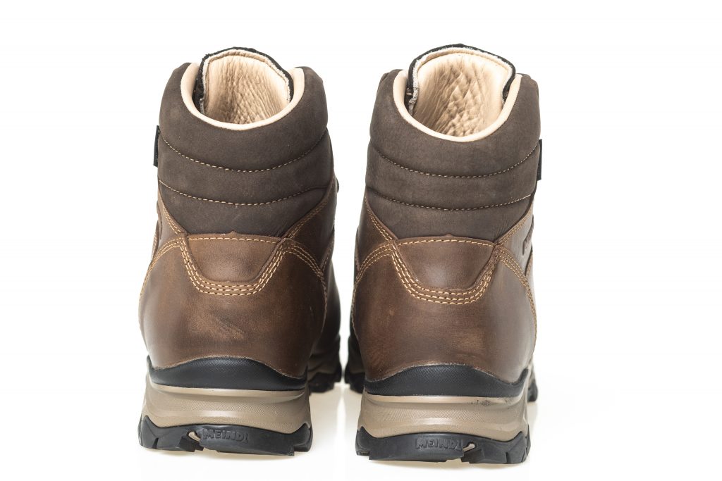 Three-Season Leather Walking Boot Review: Peru GTX on grough